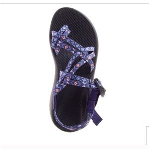 cute chacos